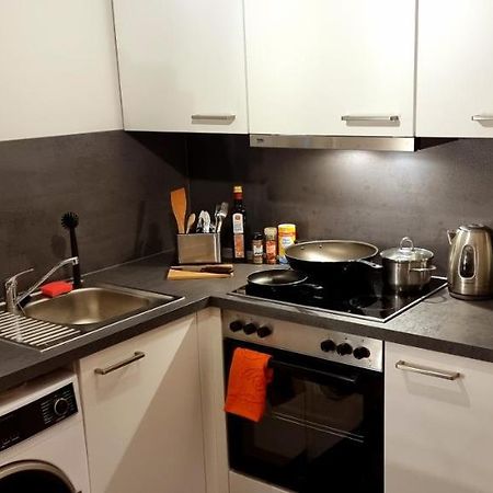 Business Apartment Mit Kuche Fur 1-3 +Netflx+5G Wlan Nahe Der Mhh Im Industrial Design 汉诺威 外观 照片